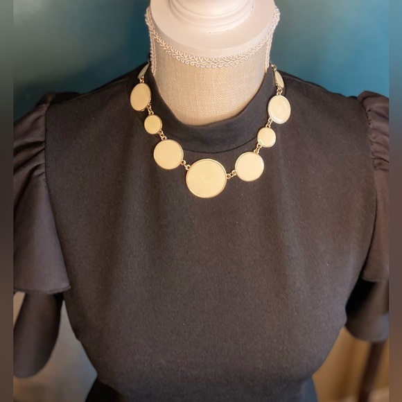 Vintage 60’s Style Cream/White Circles Disk Adjustable Boho Necklace - Picture 2 of 5